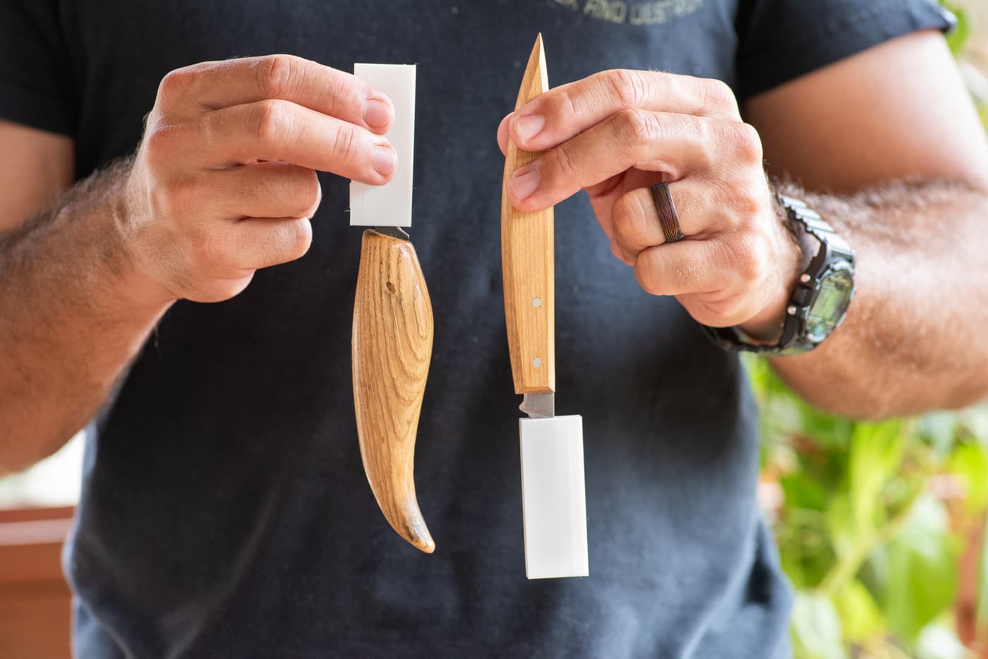 Knife Sheath with magnets for carving knife